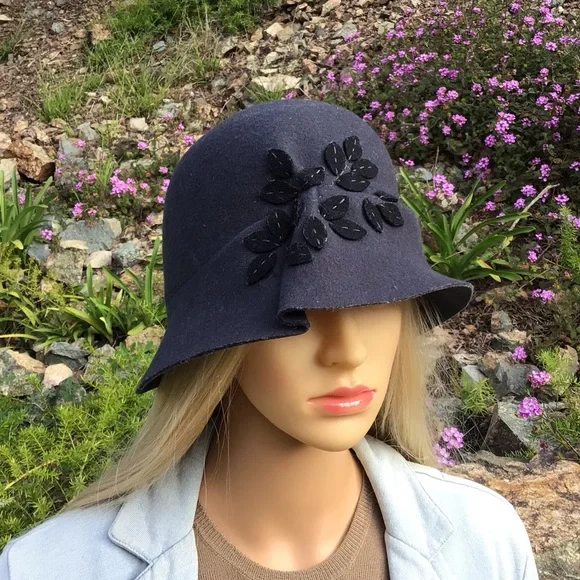 New Cloche Hat 100% wool charcoal tone with flowers